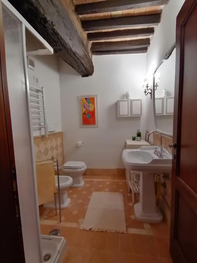 Casa Vacanze Carducci San Casciano dei Bagni Luaran gambar
